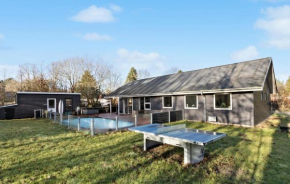Lovely Home In Glesborg With Heated Swimming Pool